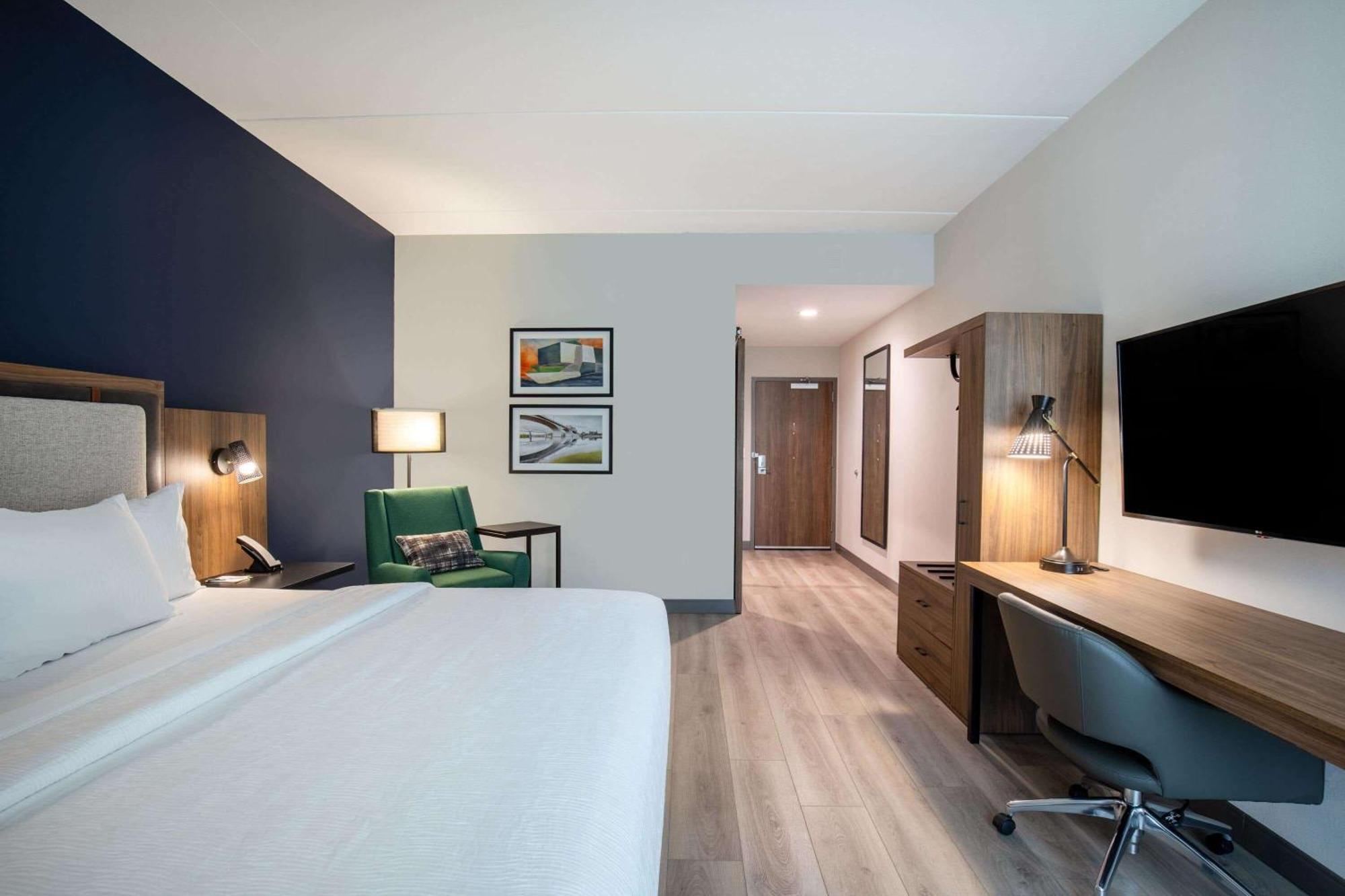 La Quinta Inn & Suites By Wyndham Chattanooga Downtown/South Extérieur photo