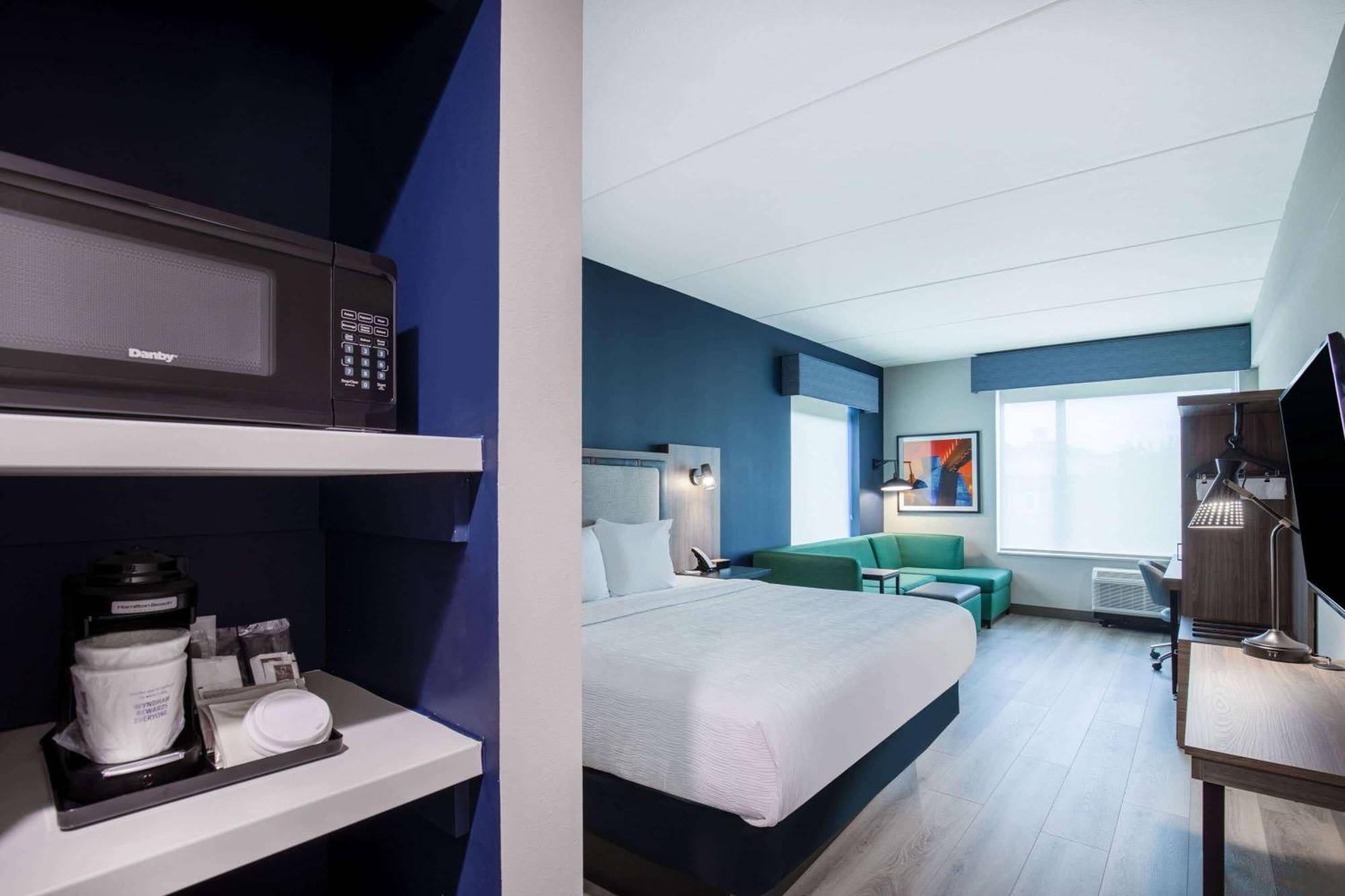 La Quinta Inn & Suites By Wyndham Chattanooga Downtown/South Extérieur photo