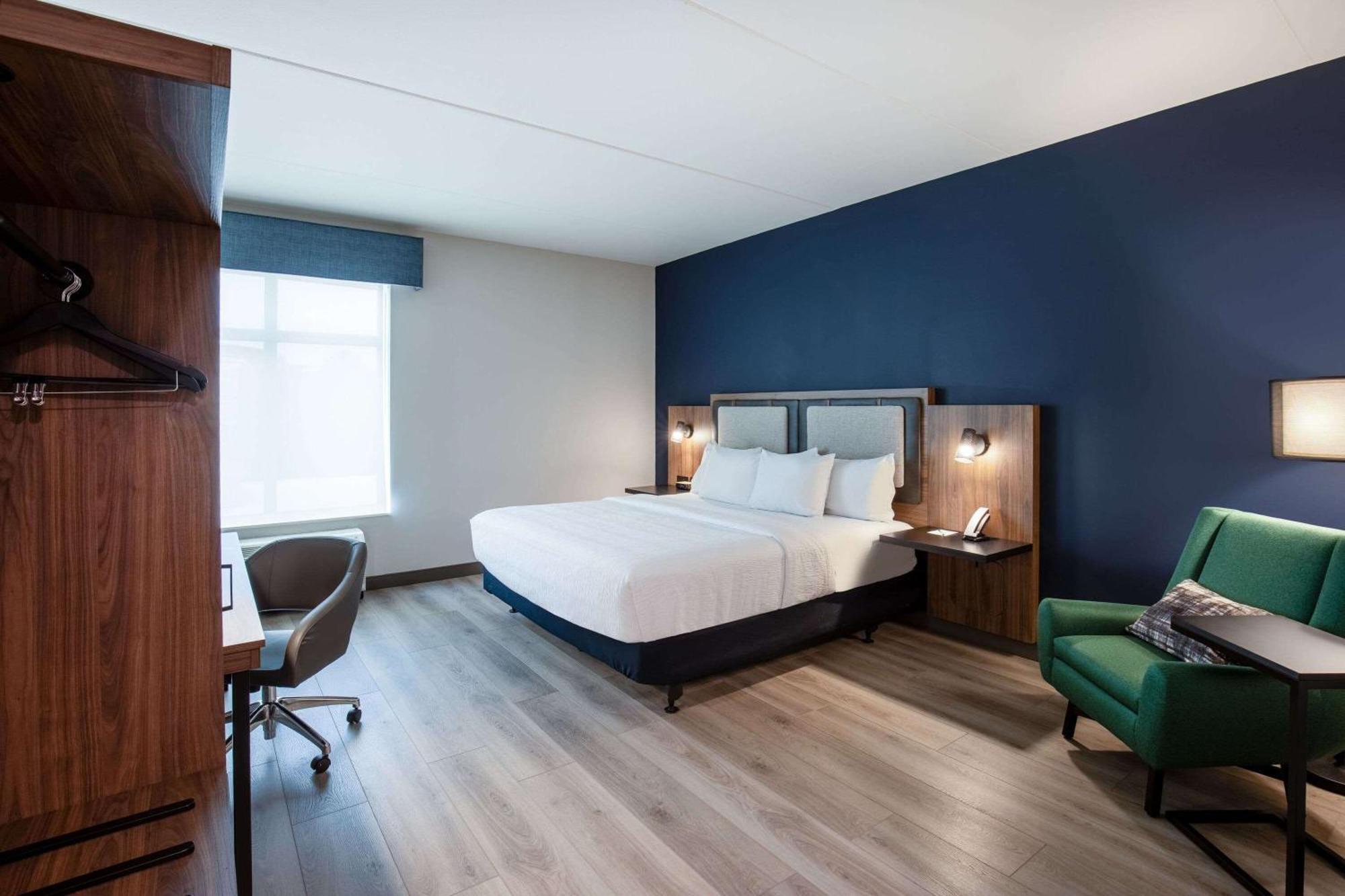 La Quinta Inn & Suites By Wyndham Chattanooga Downtown/South Extérieur photo