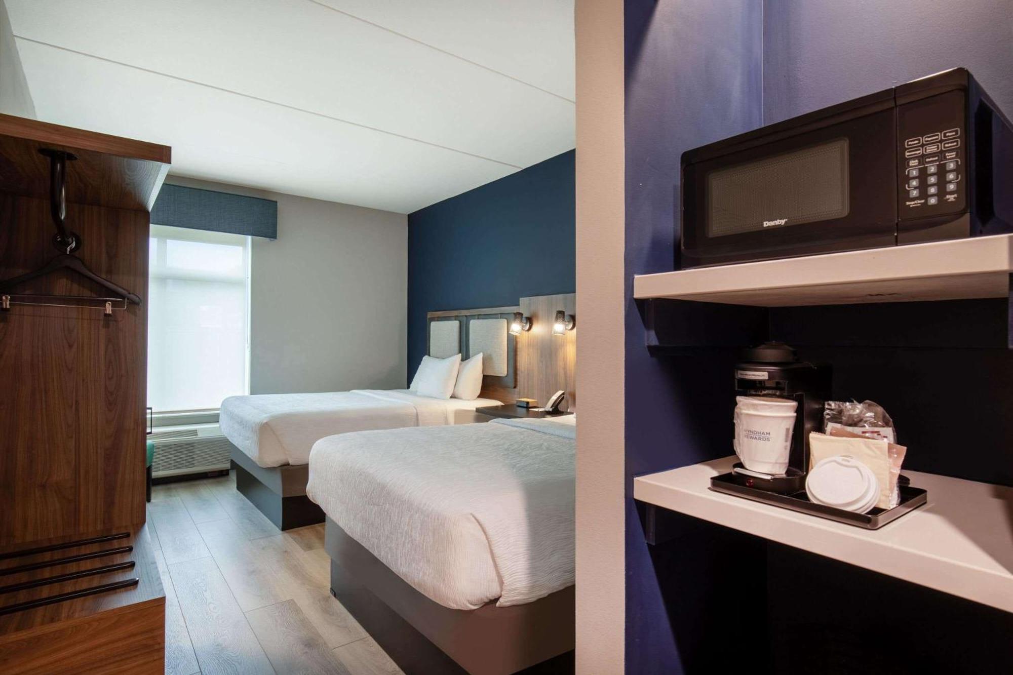 La Quinta Inn & Suites By Wyndham Chattanooga Downtown/South Extérieur photo