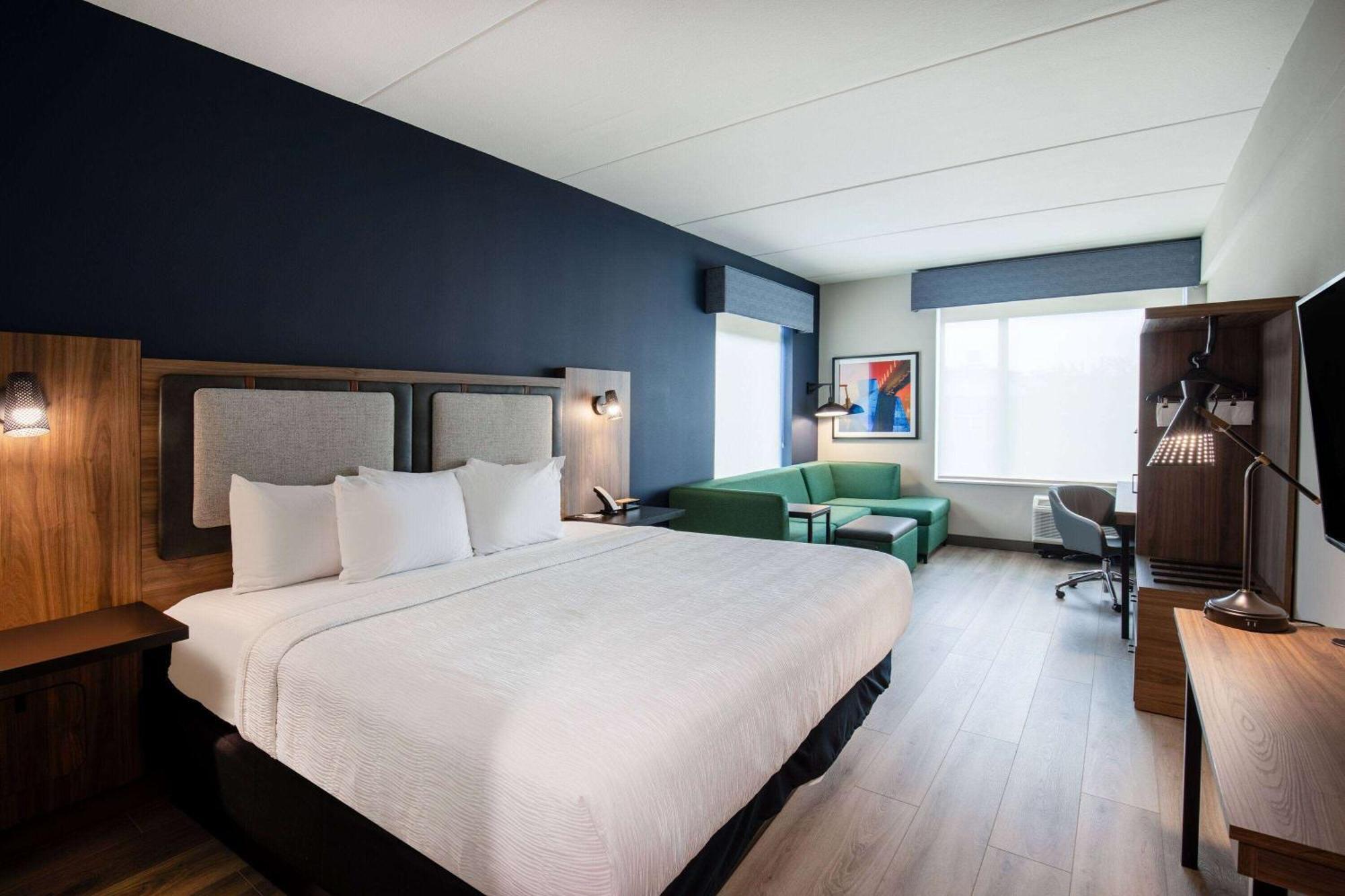 La Quinta Inn & Suites By Wyndham Chattanooga Downtown/South Extérieur photo